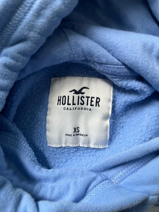 Hollister Sky Blue Fleece Hoodie with Logo Tag - Picture 2 of 3